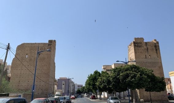El Ayuntamiento de Almería adjudica las obras de mejora del entorno de los Torreones de la muralla medieval en Pescadería Muralla Ameria