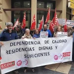 Concentracion en protesta del colapso de la dependencia