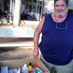 El Berzas recogiendo medicinas para Palestina