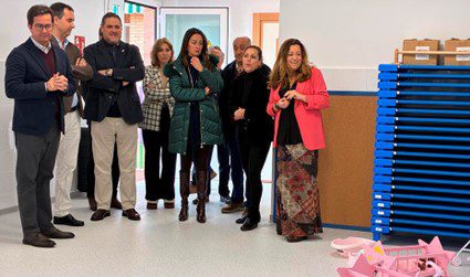 La Junta destina más de 17 millones a la mejora y construcción de centros docentes en El Ejido Visita consejera a El Ejido