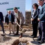 Comienzan las obras de los nuevos colectores en Balanegra, Berja y Dalías que beneficiarán a cerca de 18.000 vecinos Ramon Fernandez Pacheco coloca la primera piedra de la obra de los nuevos colectores