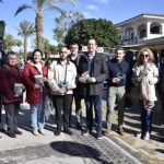 Reparto de material informativo de sanidad en Huercal Overa